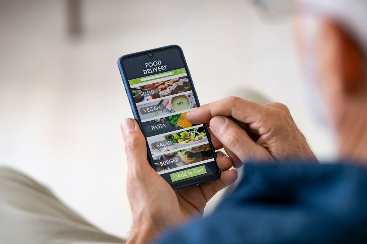 11 Stats That Prove the ROI of Online Ordering